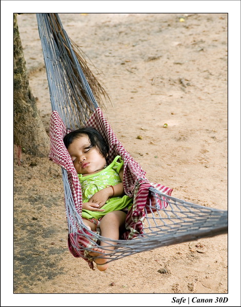 2006 - 07 - Temple angkor - Bantea Kdei 11